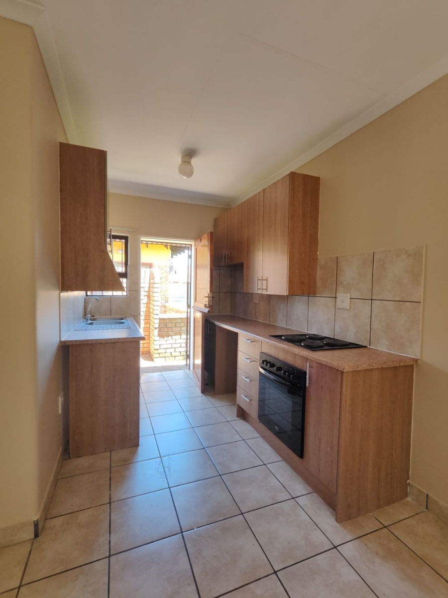 2 Bedroom Property for Sale in Vaalpark Free State